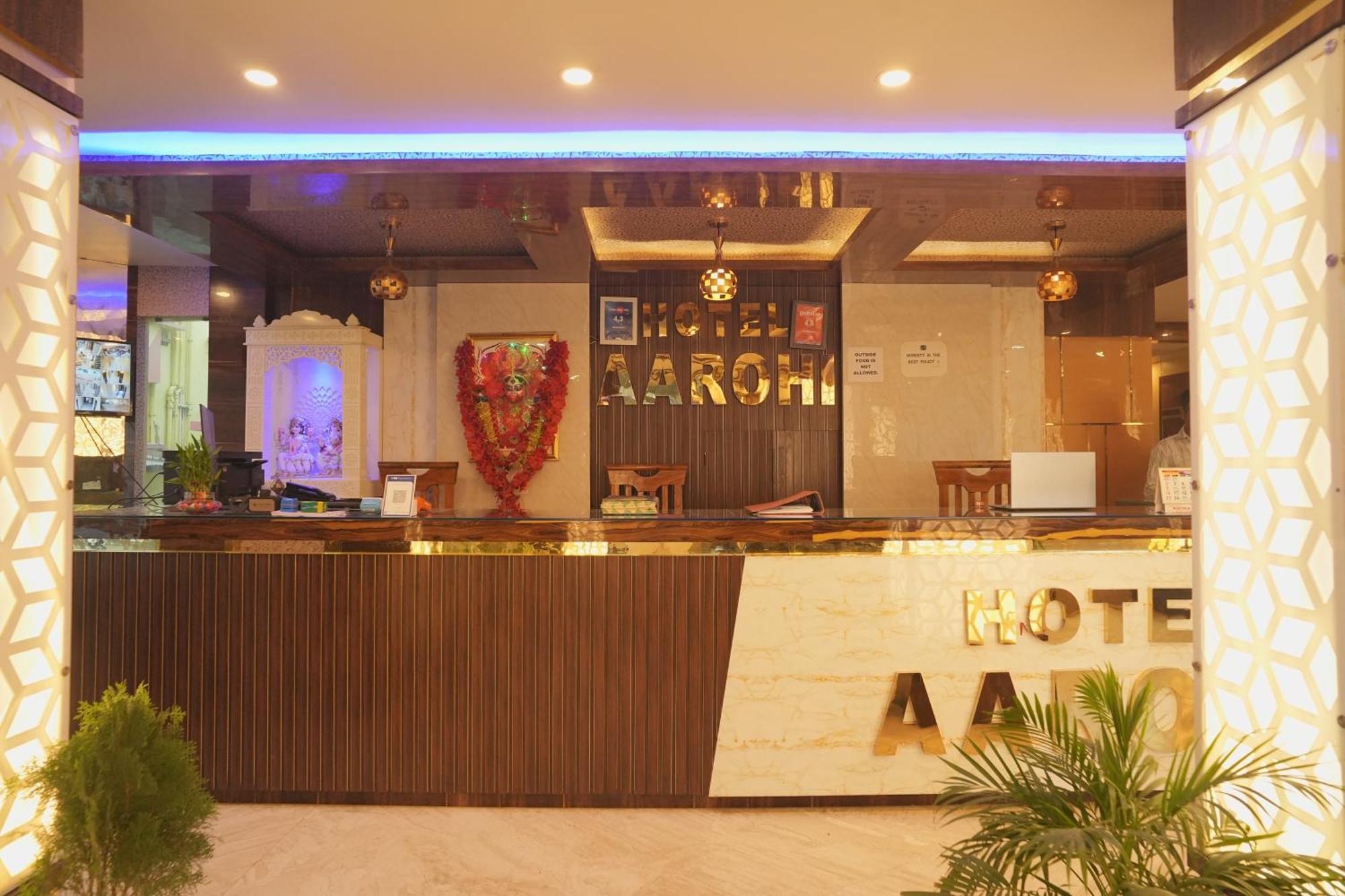 Hotel Aarohi Tarapith Bagian luar foto